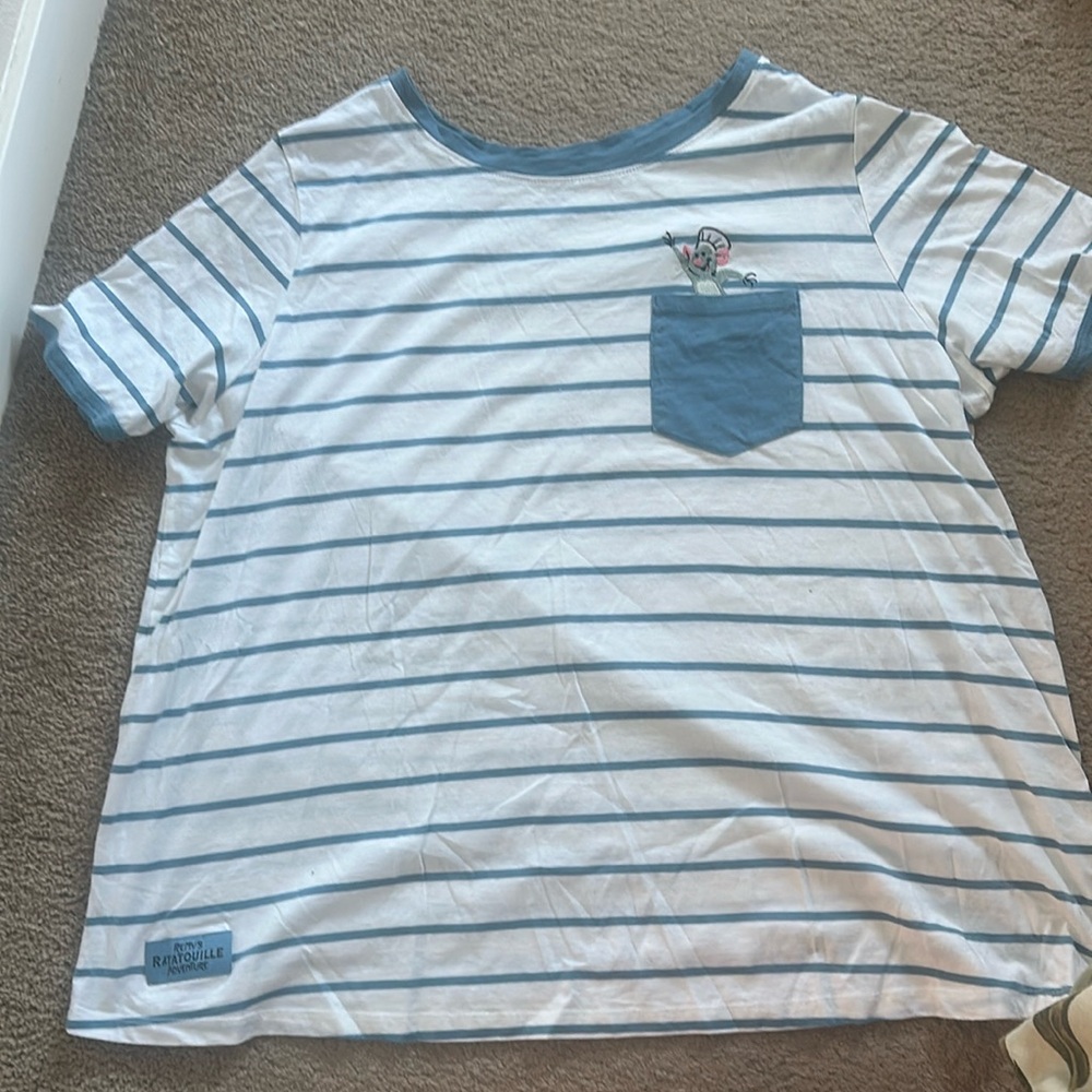 Disney parks epcot ratatouille Remy T shirt 1x